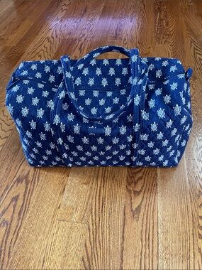 Vera Bradley Navy Quilted Turtle Travel Duffle Bag